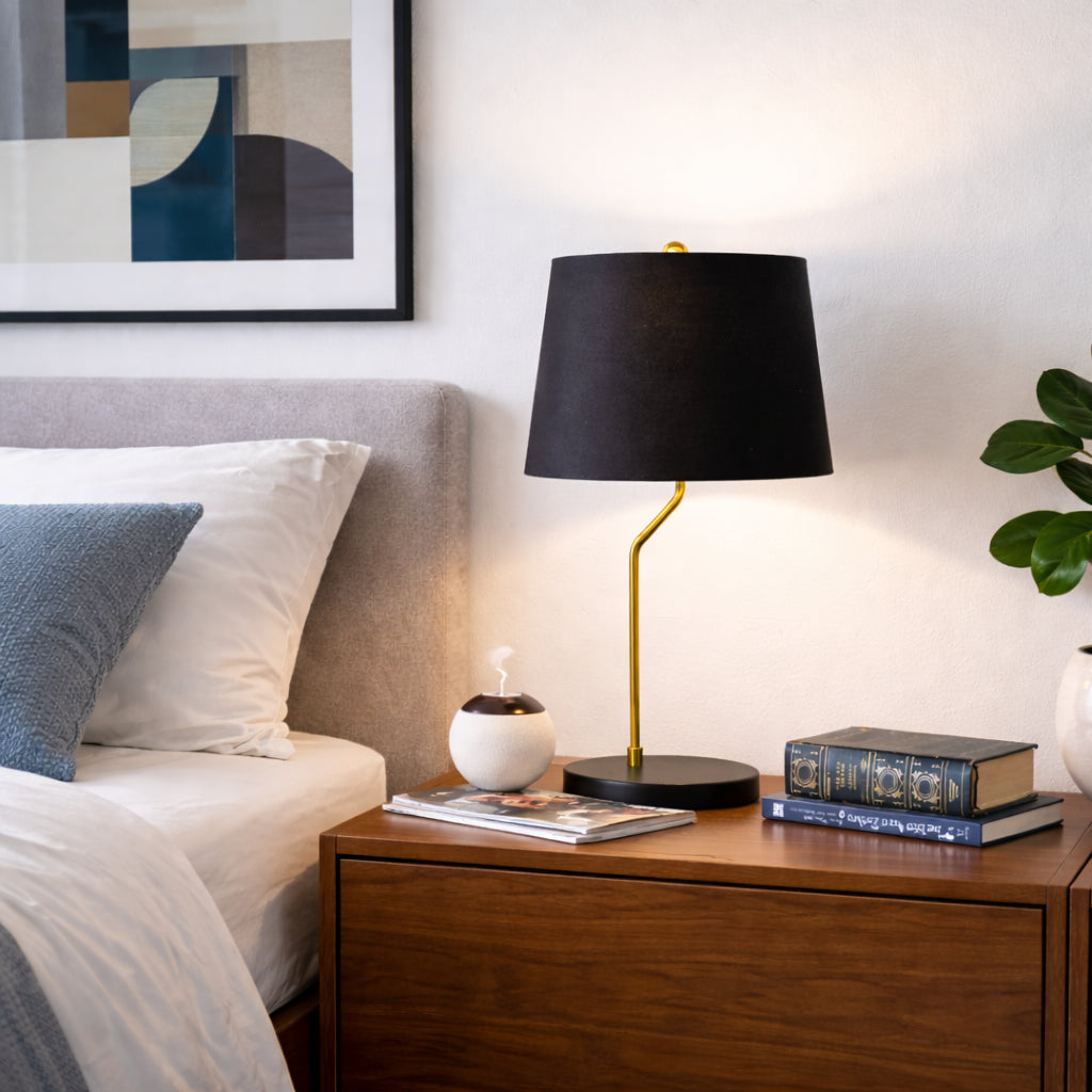 New Design Small Modern Stylish Desk Lamp In Stock In The United State