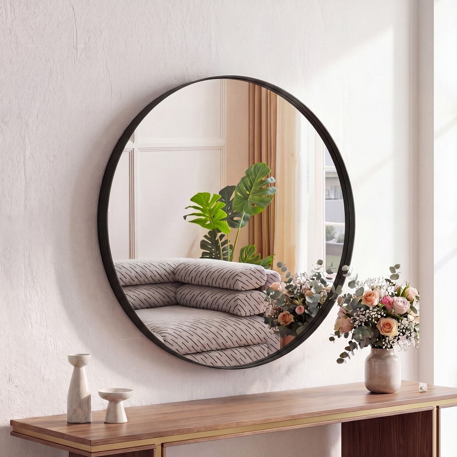 Round Wall Mirror With Metal Frame