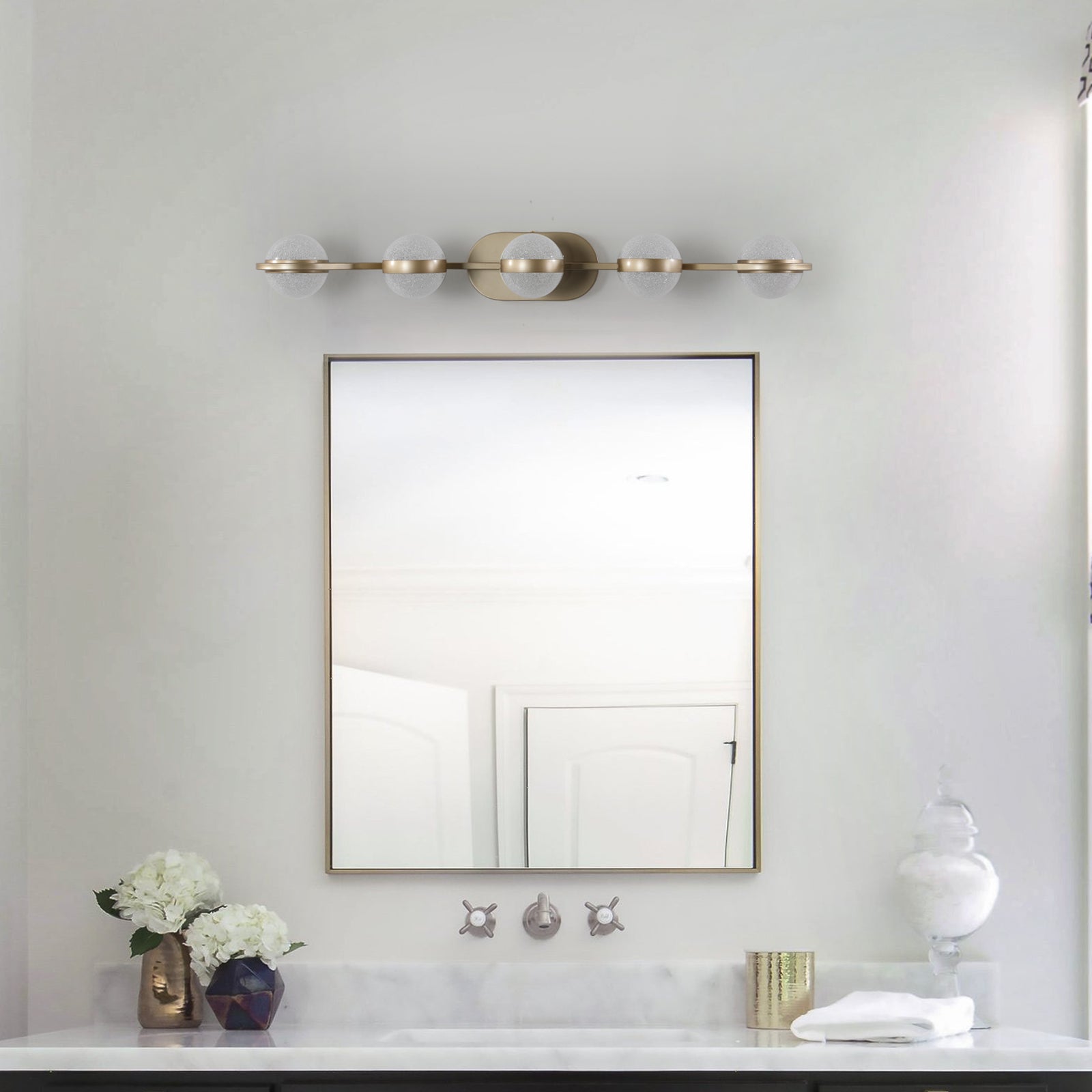 Bathroom Vanity Light