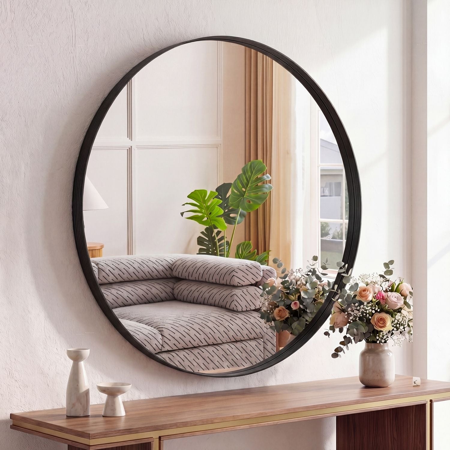 Round Wall Mirror With Metal Frame