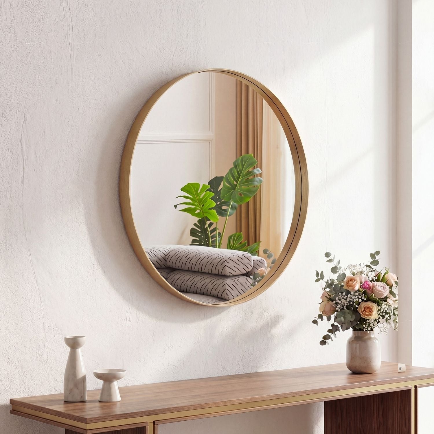 Round Wall Mirror With Metal Frame