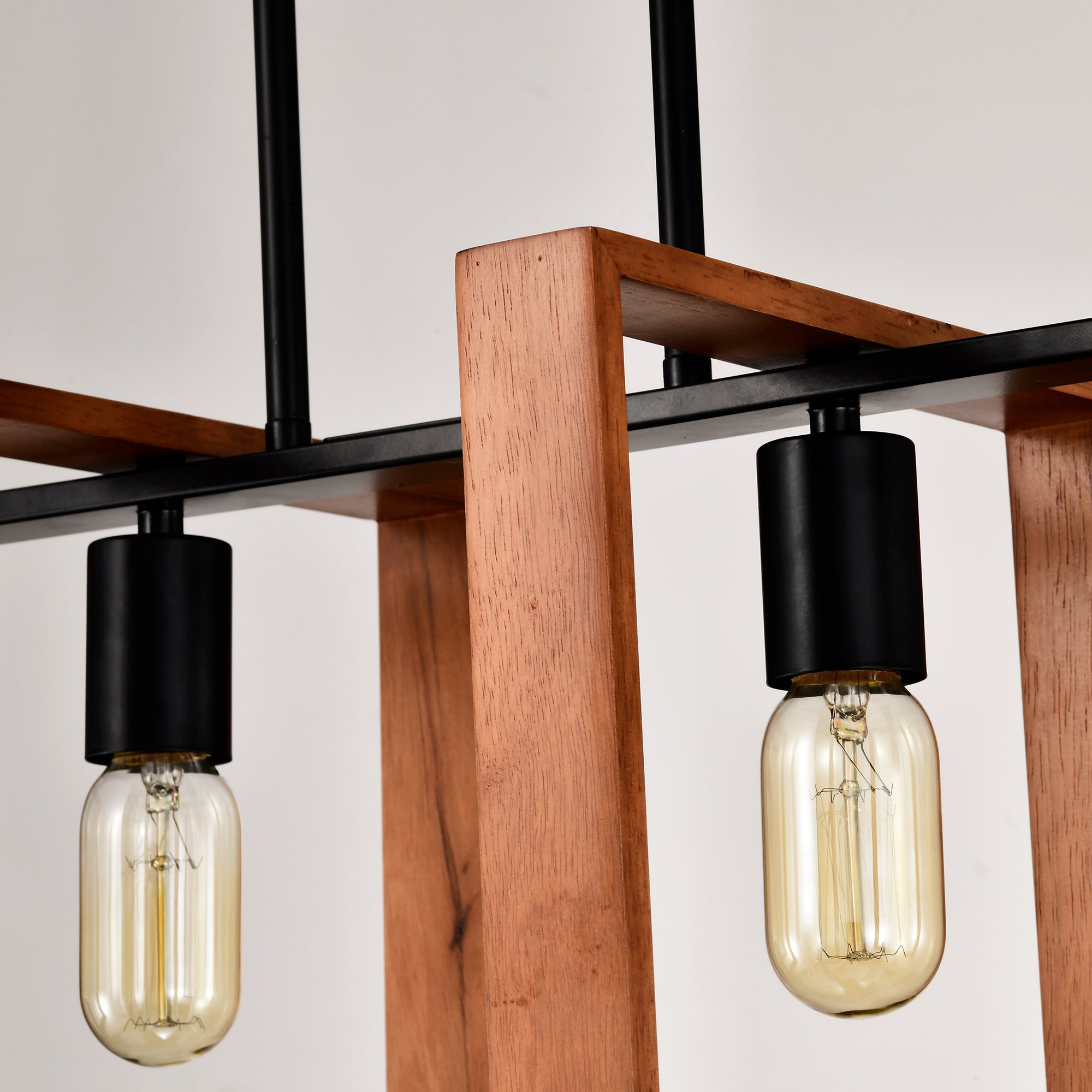 Rustic 4-Light Chandelier | Pendant Design